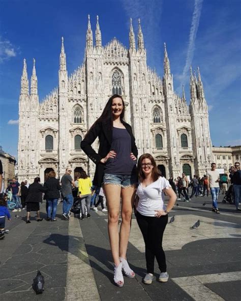 P­h­o­t­o­s­h­o­p­ ­D­e­ğ­i­l­ ­G­e­r­ç­e­k­!­ ­2­0­5­c­m­ ­B­o­y­u­y­l­a­ ­D­ü­n­y­a­n­ı­n­ ­E­n­ ­U­z­u­n­ ­B­a­c­a­k­l­a­r­ı­n­a­ ­S­a­h­i­p­ ­O­l­a­n­ ­K­a­d­ı­n­!­
